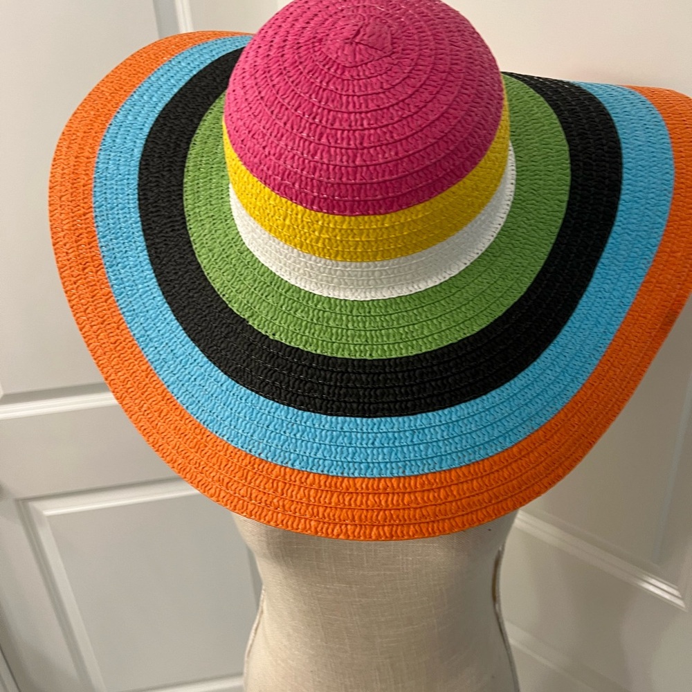 Straw hat